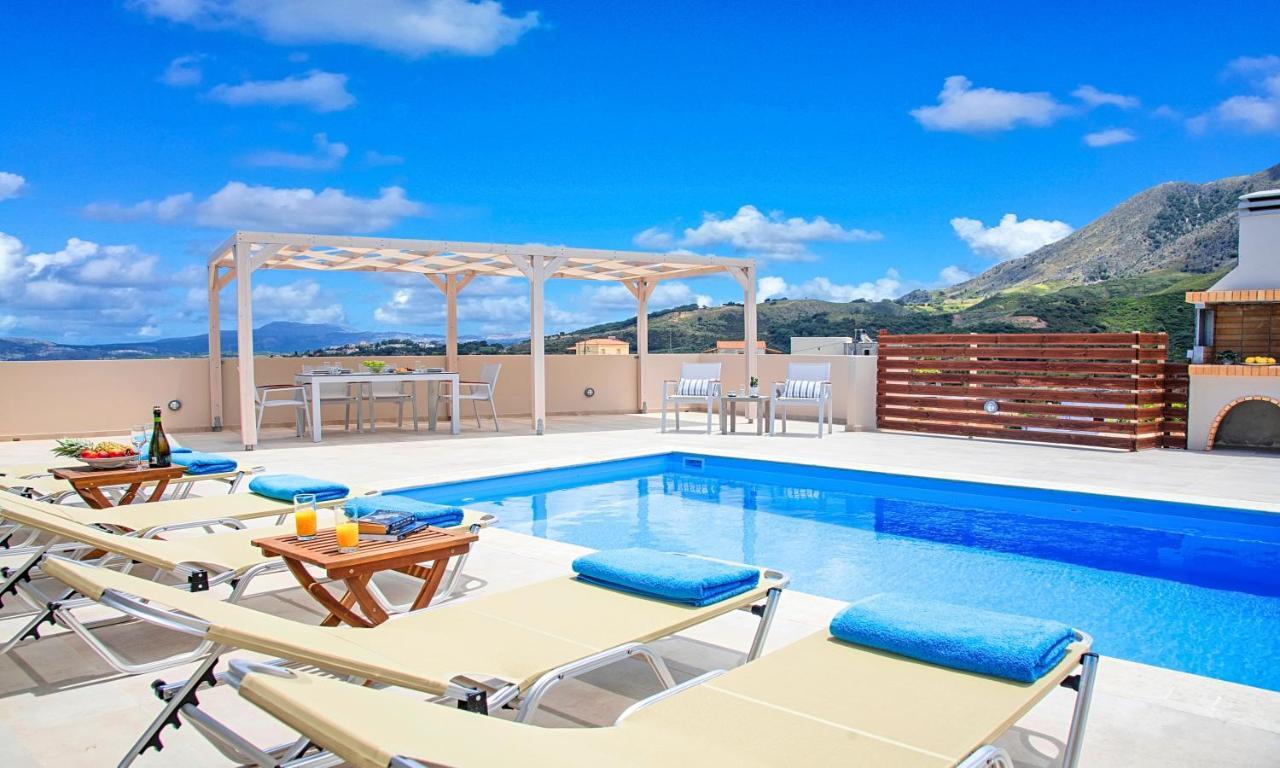 Villa Di Giorgio Heated Pool Kournas Exterior photo
